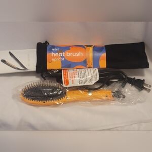 New Soleil Mini Travel Apricot Heat Brush